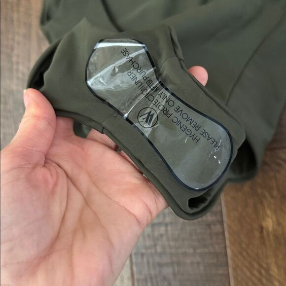 NWT WILDFOX candice one piece swimsuit in olive Women's Medium - Picture 10 of 10